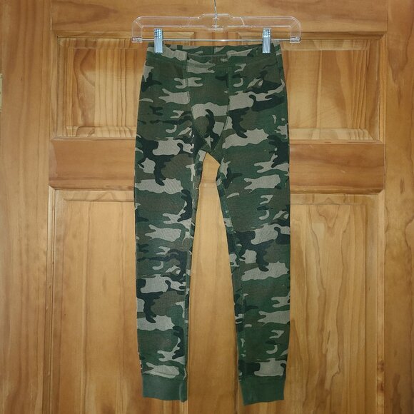 5/$30 Boys Cherokee Thermal Green Camouflage Long Sleeve Top and Pants - Picture 4 of 5